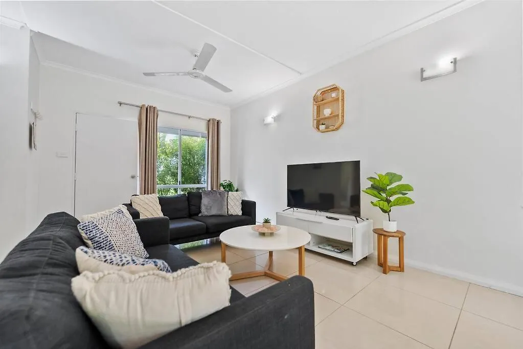 3 Bedroom Villa Reef Resort, Lagoon Pool, Bar 158R Port Douglas 0*,